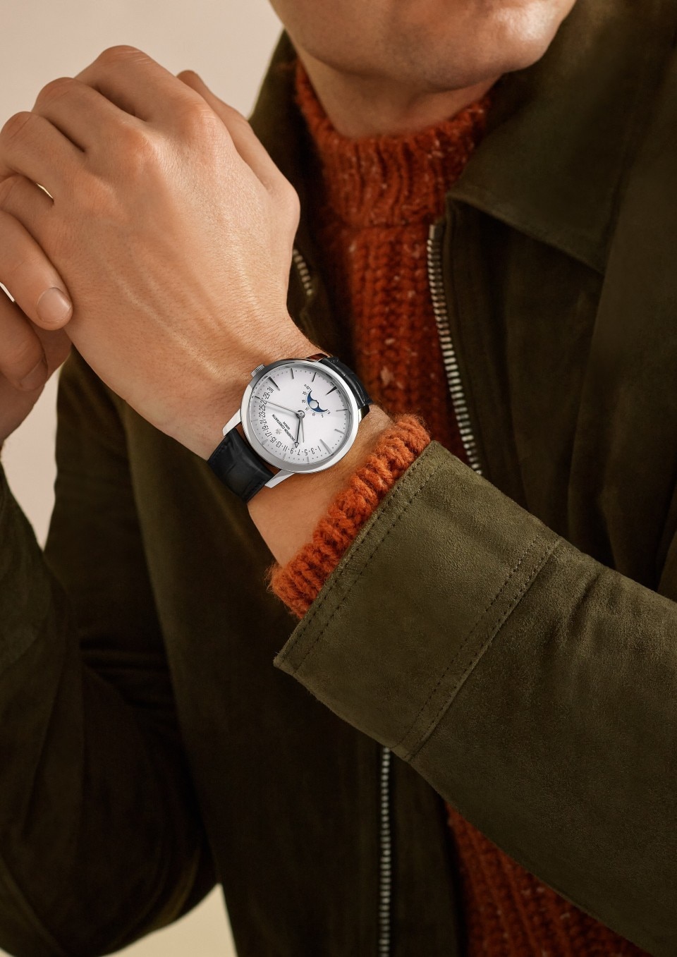 - Lifestyle product photo - Watch - Patrimony moon phase retrograde date - 42.5 mm White Gold with Alligator leather strap
