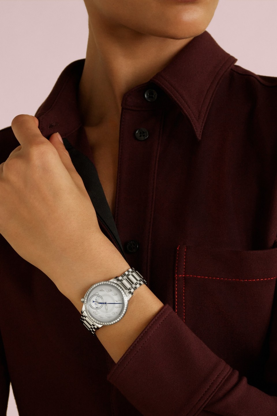 - Lifestyle product photo - Watch - Egérie self-winding - 35 mm Steel with strap