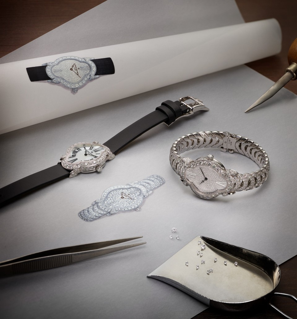 Other view - Lifestyle product photo - Watch - Heures Créatives Heure Romantique - 36.2 x 26.5 mm White Gold with Satin, Alligator leather straps