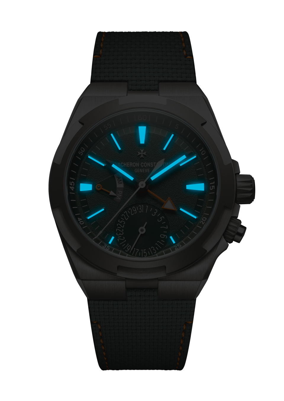Night view - Image - Watch - Overseas dual time Cardinal Points - West - 41 mm Titanium with Rubber, Titanium straps