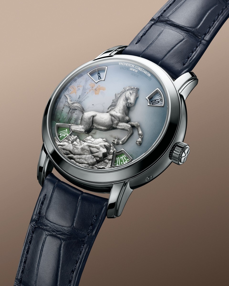 3/4 view - Image - Watch - Métiers d'Art The legend of the Chinese zodiac - year of the horse - 40 mm Platinum with Alligator leather strap