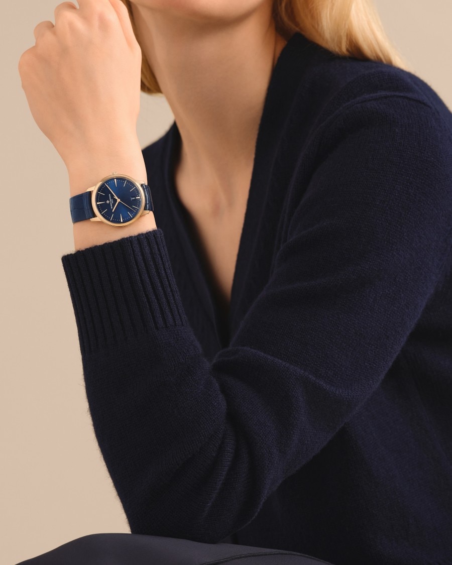  Vacheron Constantin watch with leather strap.